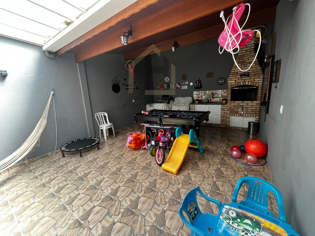 Casa, 3 quartos, 225 m² - Foto 27