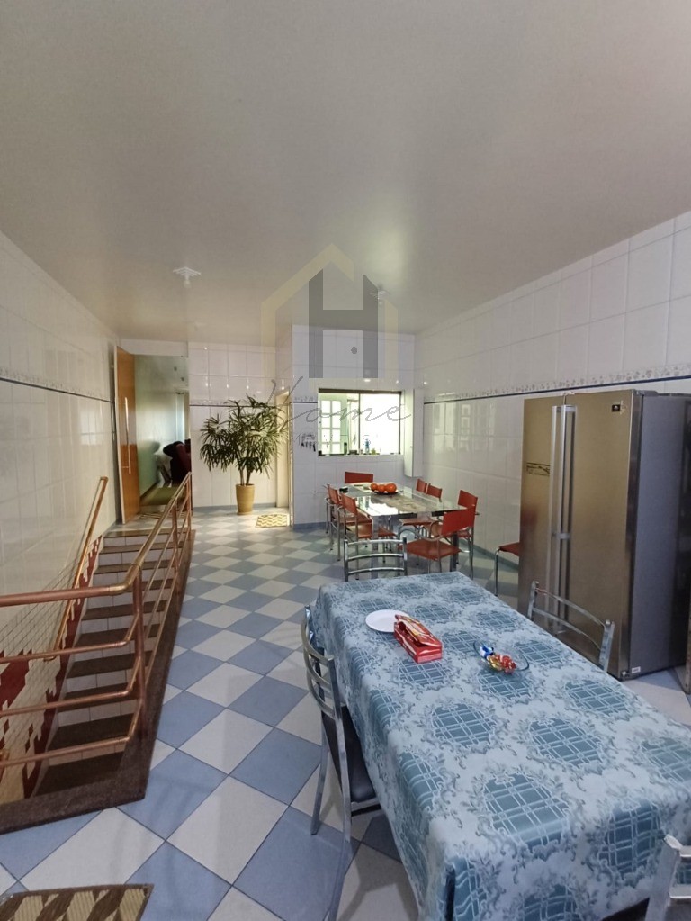 Casa, 3 quartos, 300 m² - Foto 13