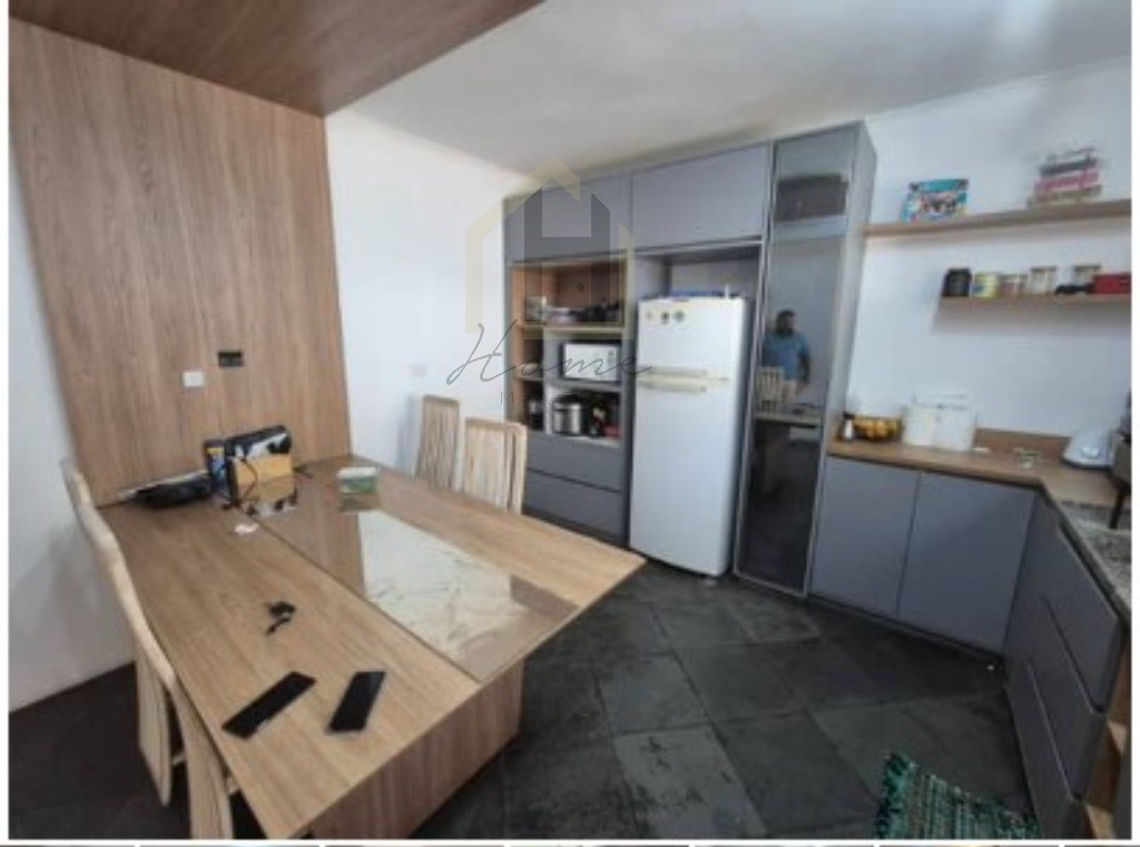 Casa, 3 quartos, 261 m² - Foto 24
