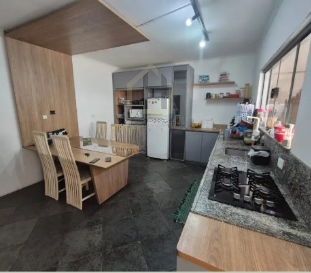 Casa, 3 quartos, 261 m² - Foto 26