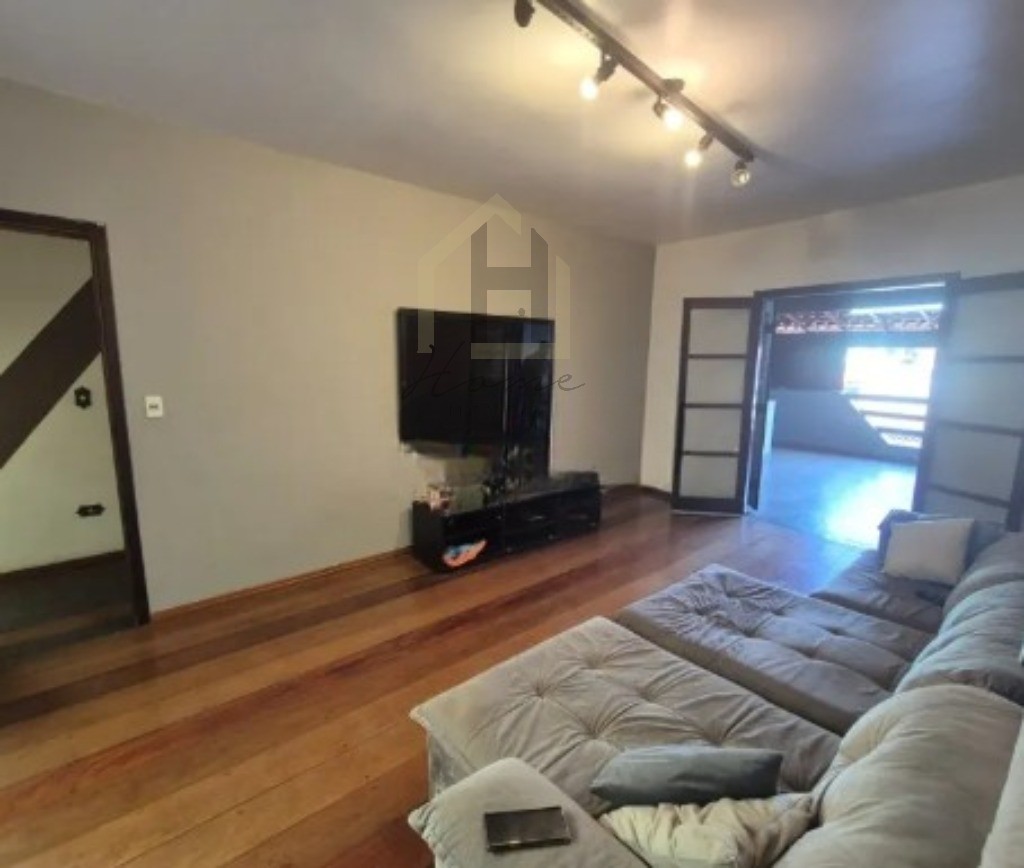 Casa, 3 quartos, 261 m² - Foto 4