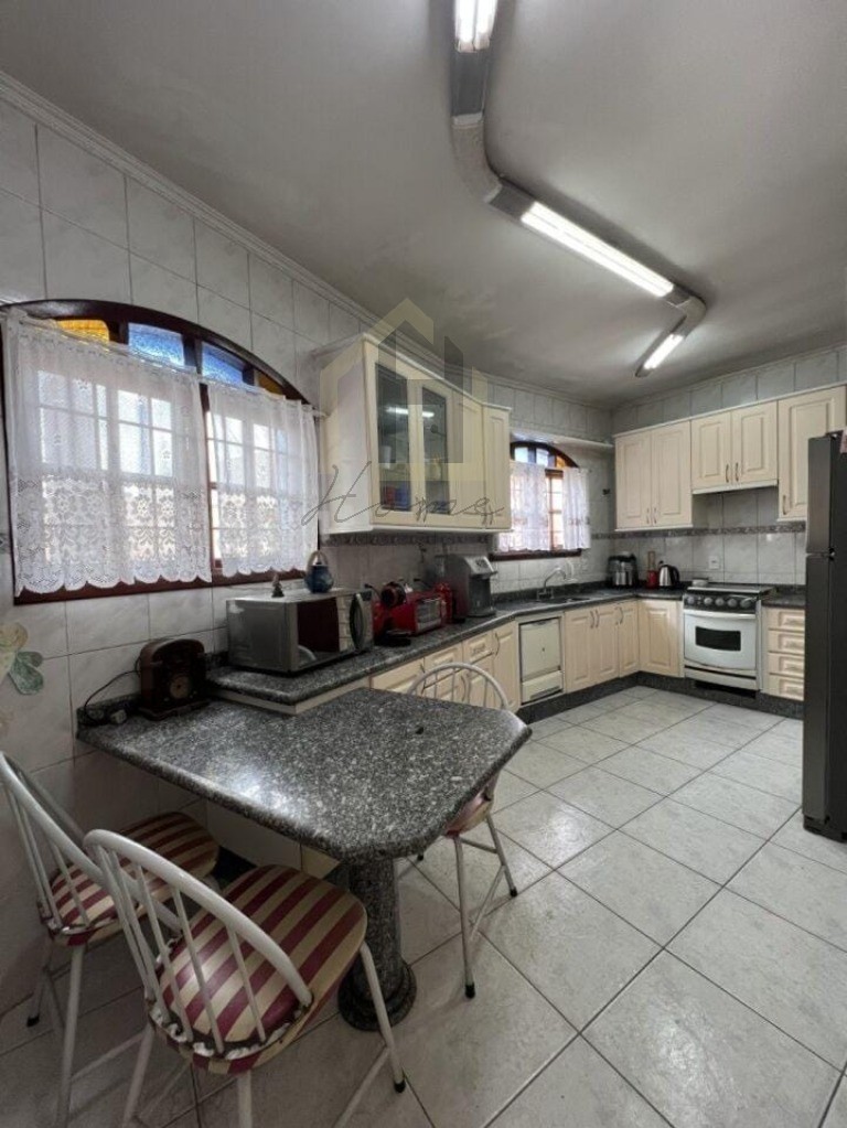 Casa, 3 quartos, 298 m² - Foto 24