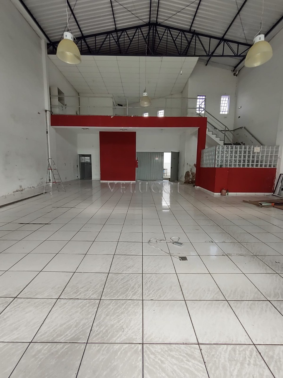 Loja-Salão, 268 m² - Foto 1