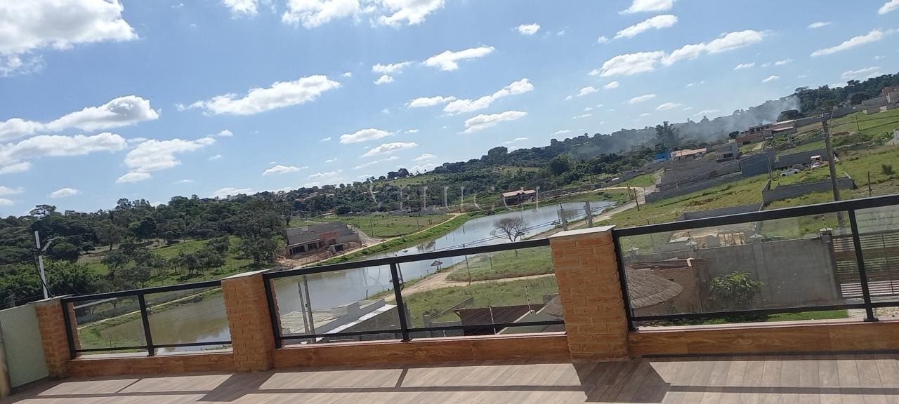 Chácara, 3 quartos, 526 m² - Foto 1