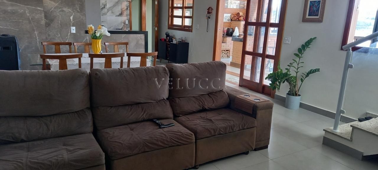 Chácara, 3 quartos, 526 m² - Foto 4
