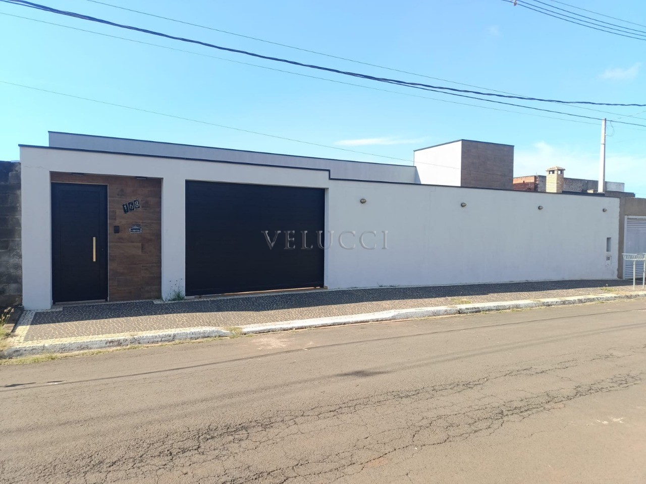 Casa, 3 quartos, 216 m² - Foto 2