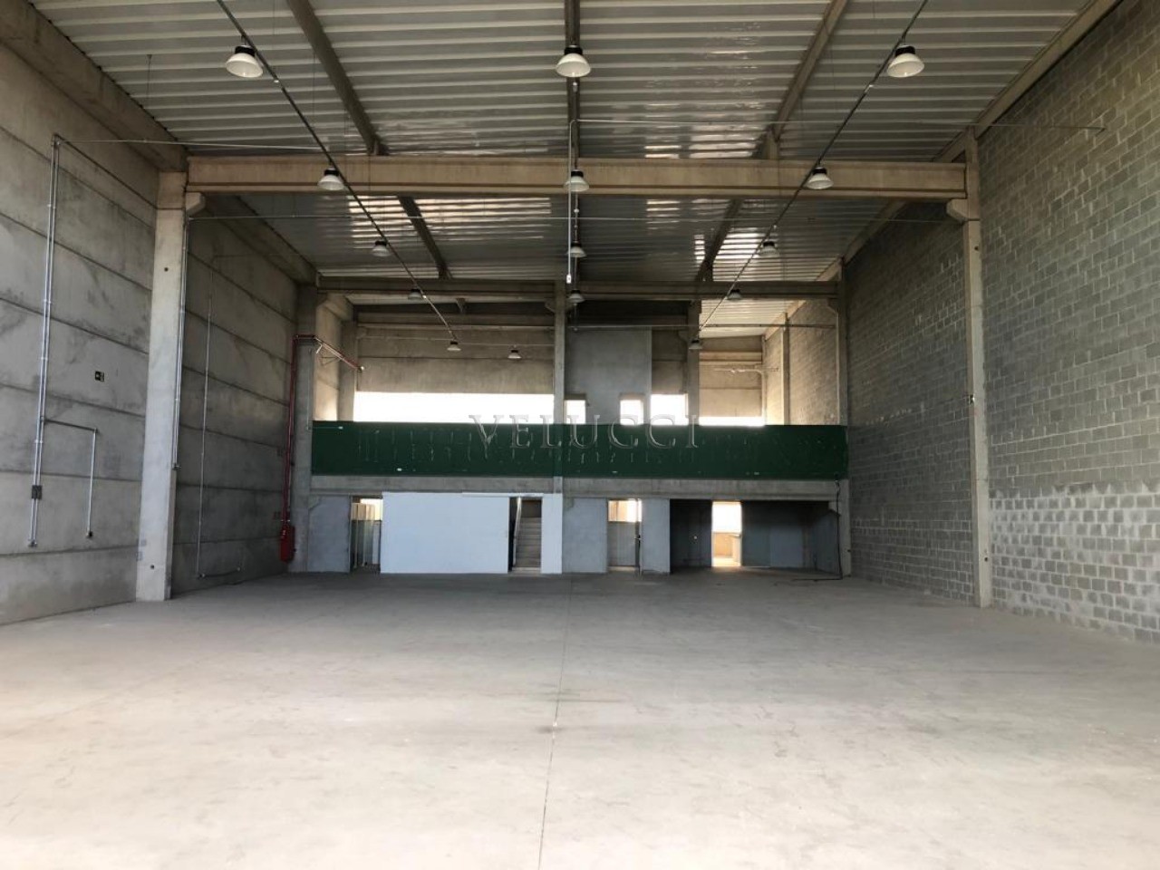 Depósito-Galpão, 674 m² - Foto 3