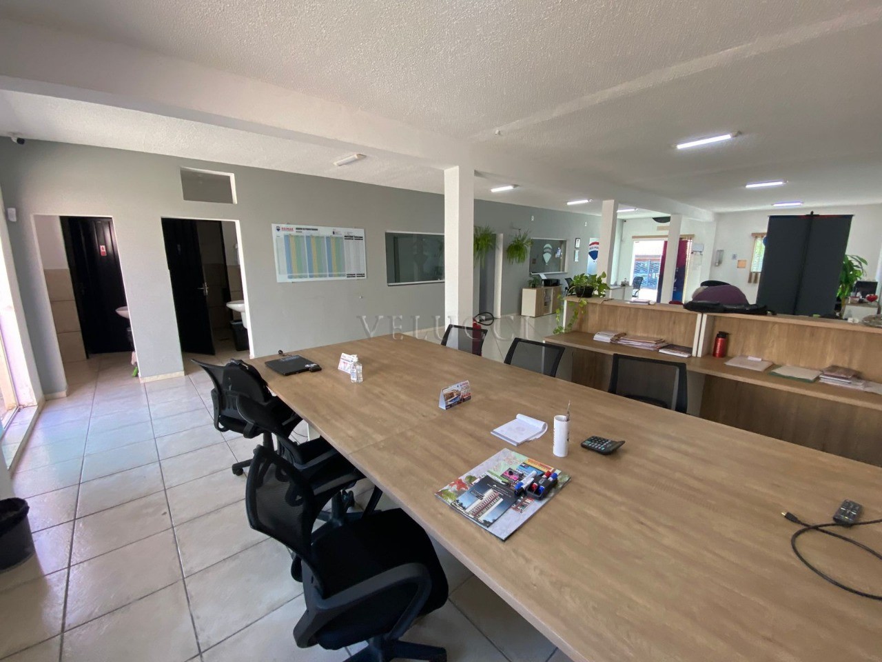 Loja-Salão, 150 m² - Foto 1