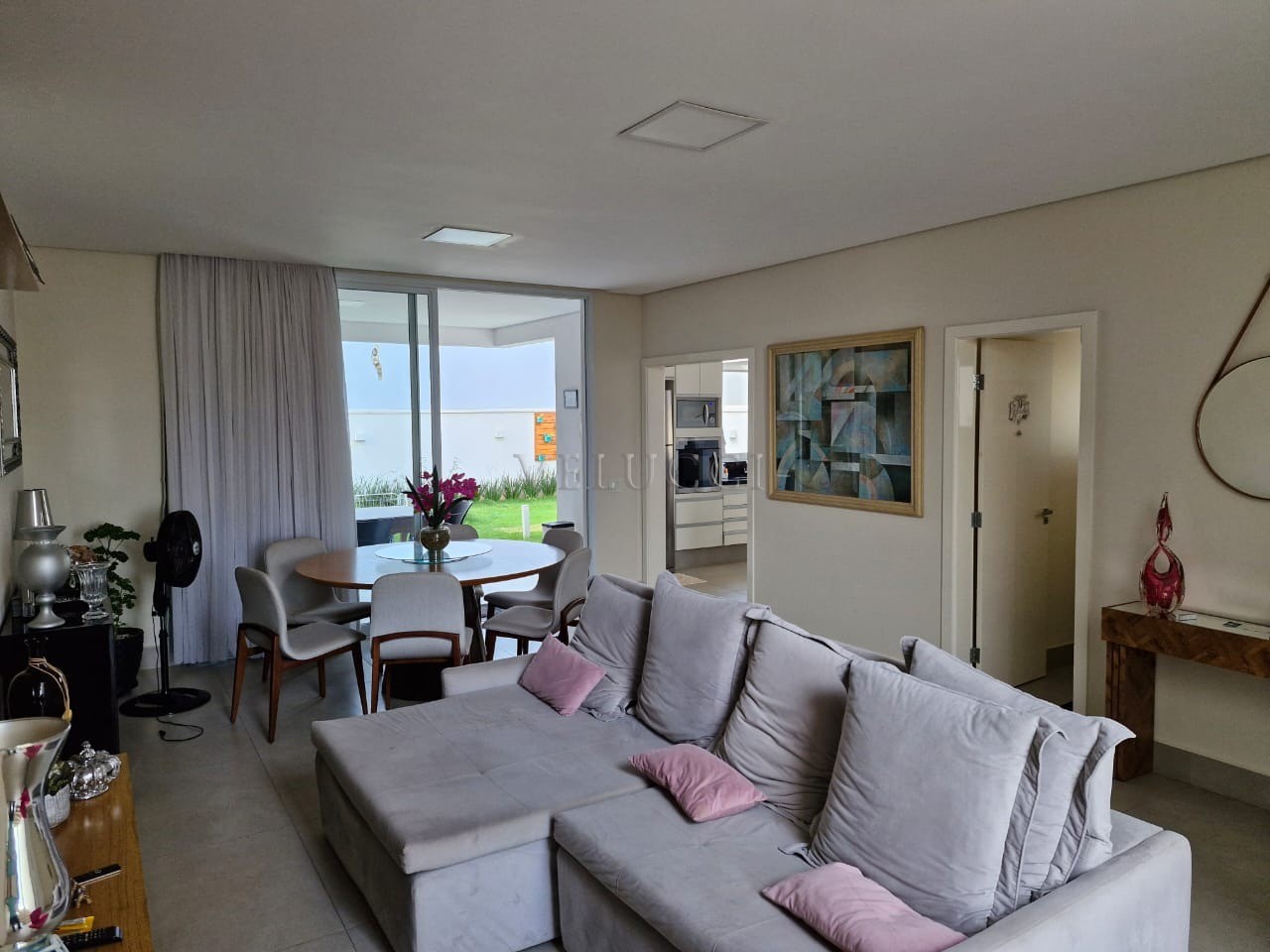 Casa, 3 quartos, 205 m² - Foto 1