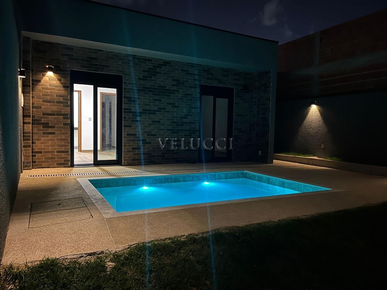 Casa, 3 quartos, 110 m² - Foto 1