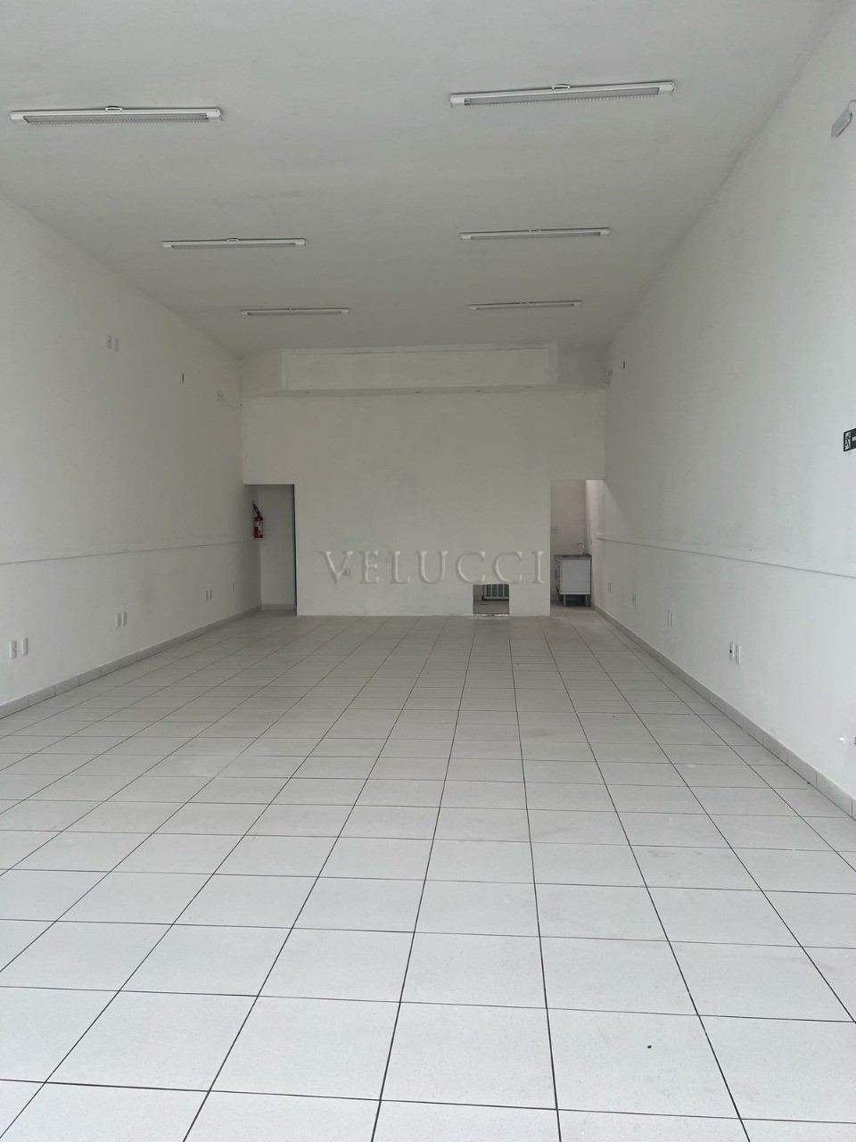 Loja-Salão, 100 m² - Foto 1