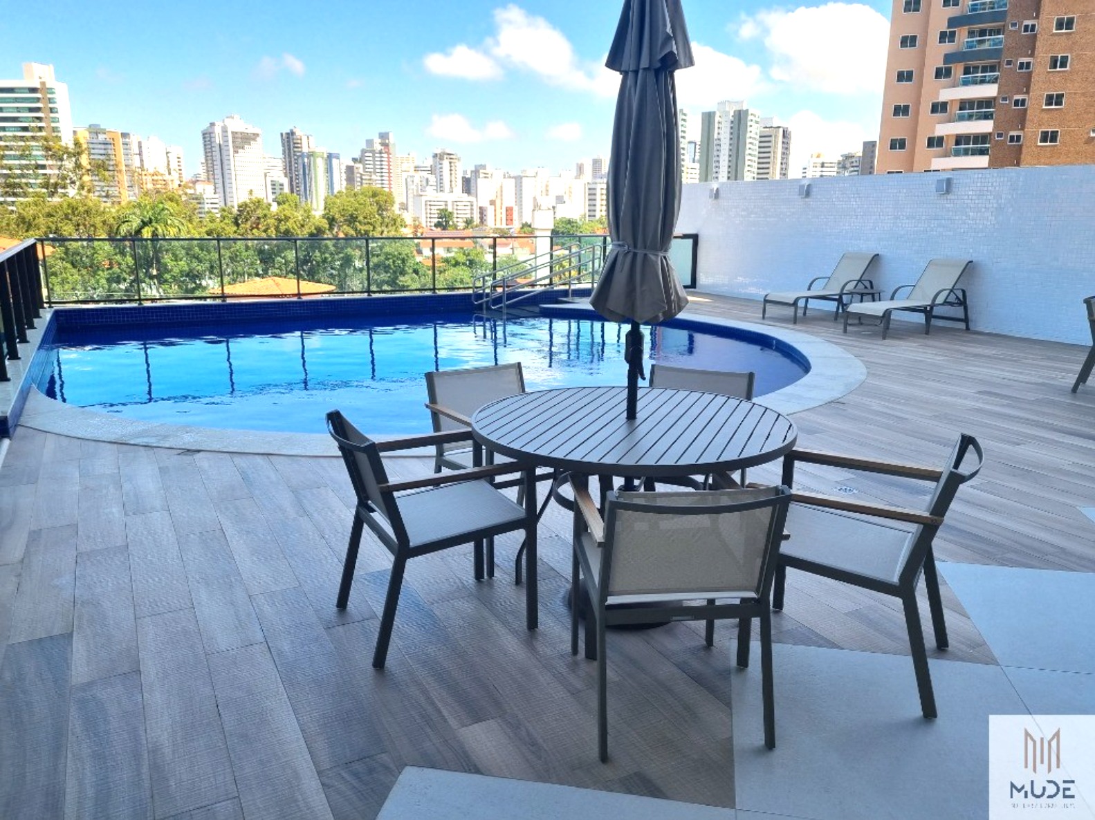 Apartamento, 4 quartos, 212 m² - Foto 2