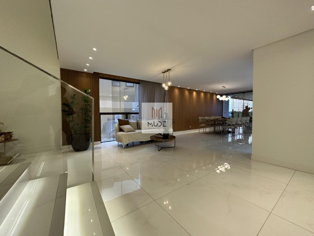 Prédio Inteiro à venda com 4 quartos, 512m² - Foto 1