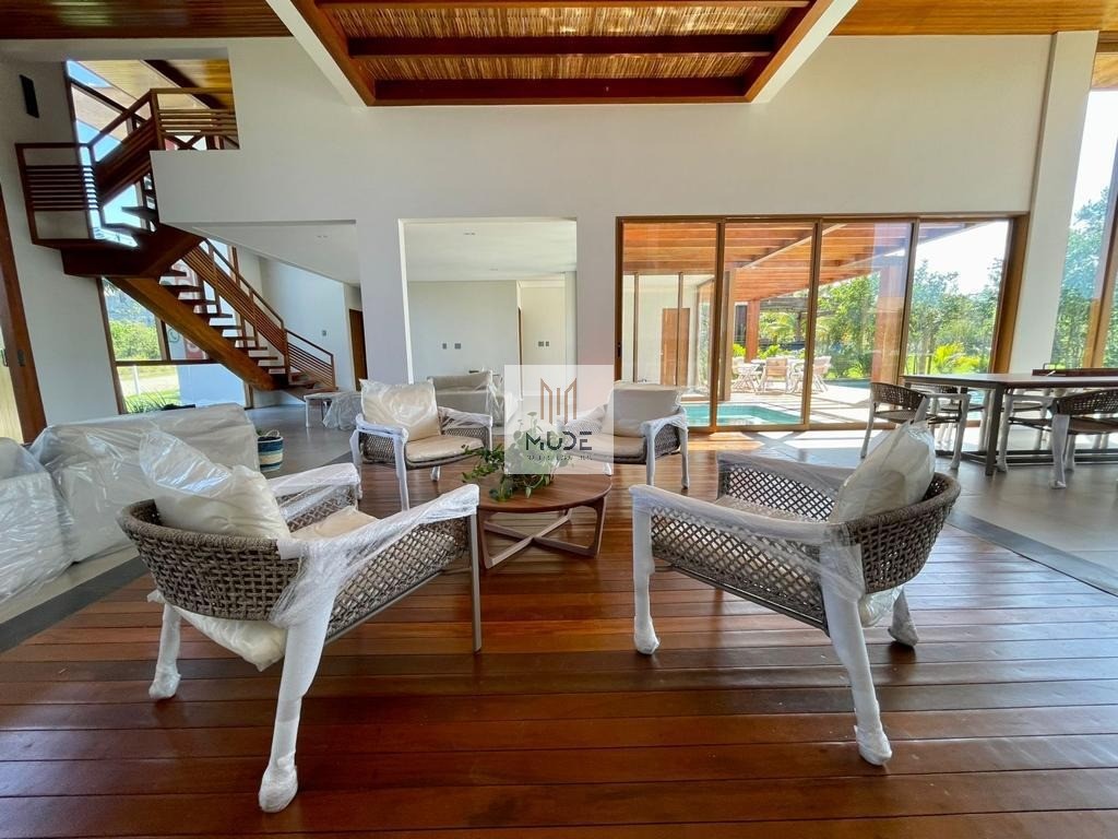Casa, 5 quartos, 254 m² - Foto 1