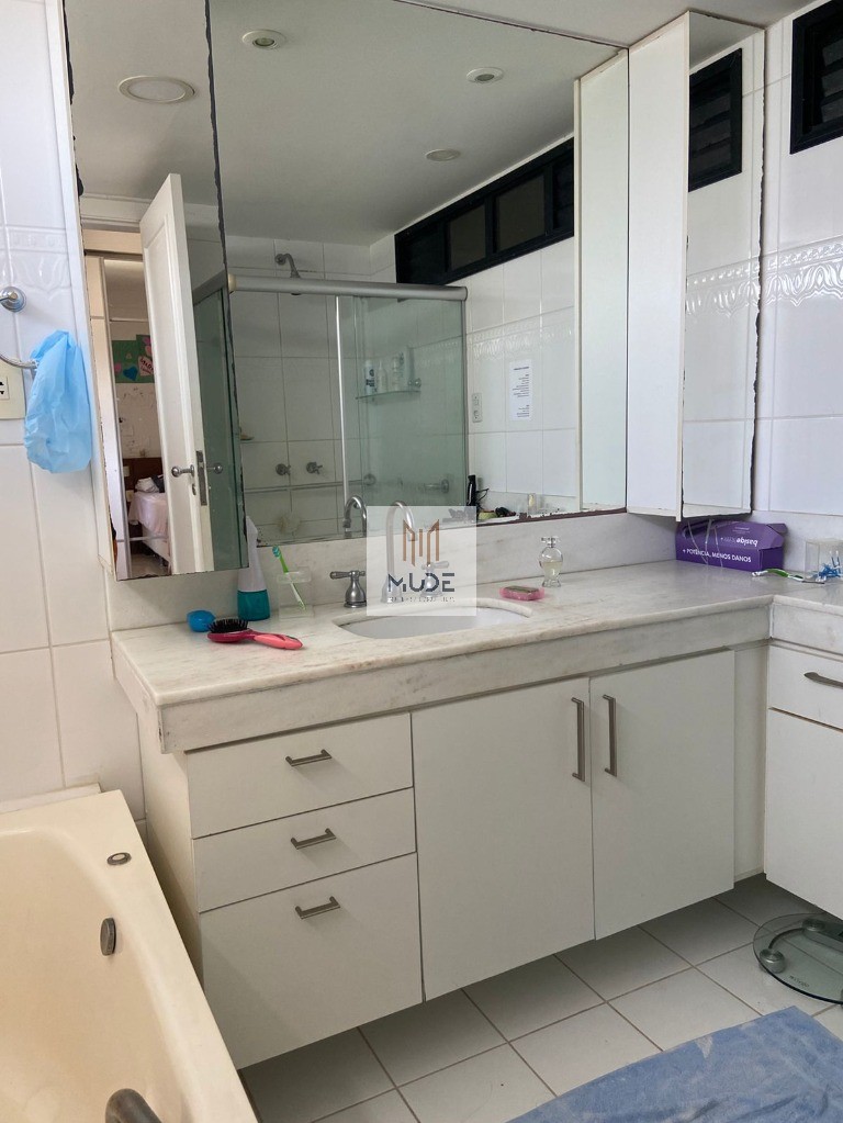 Apartamento, 4 quartos, 226 m² - Foto 10