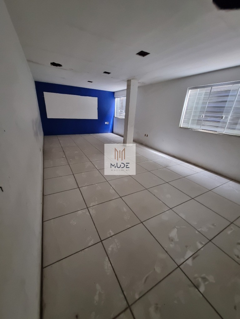 Lojas, salas, prédios e galpões - 30 a 3000 m² ÁREA PRIVATIVA - LOCAÇÃO NA VÁLERIA