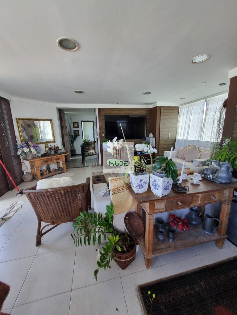Cobertura, 4 quartos, 251 m² - Foto 5