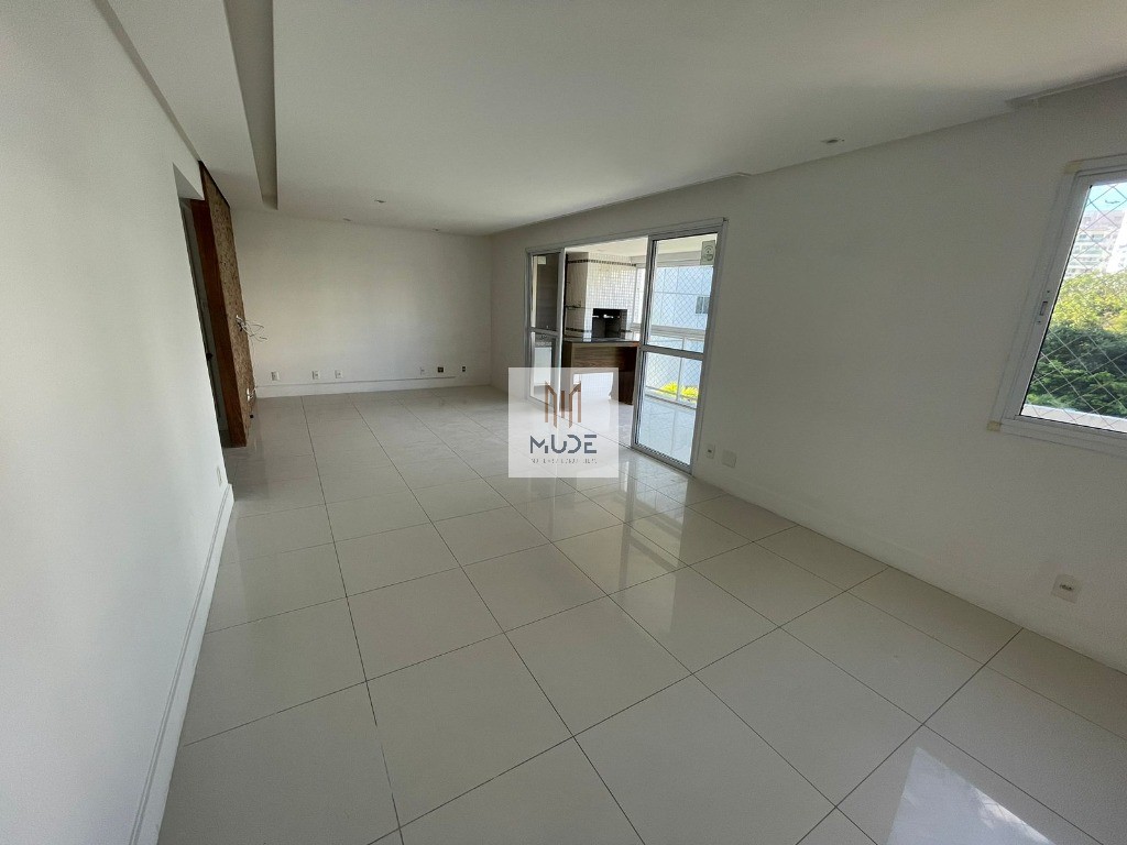 Apartamento, 3 quartos, 132 m² - Foto 2