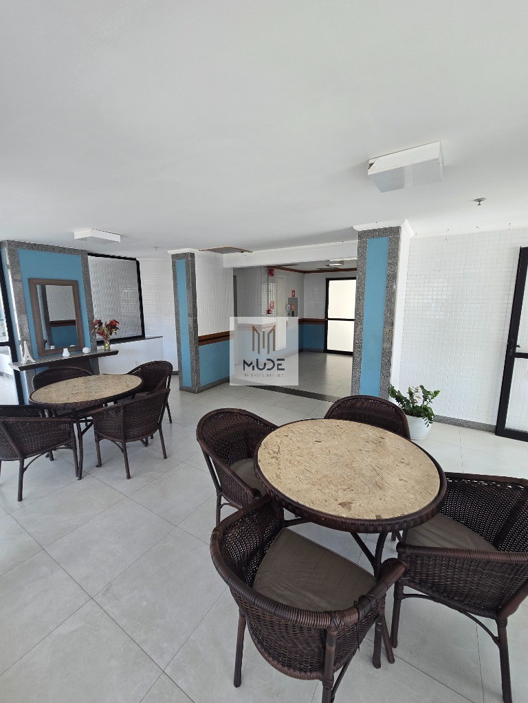 Apartamento à venda com 2 quartos, 60m² - Foto 3