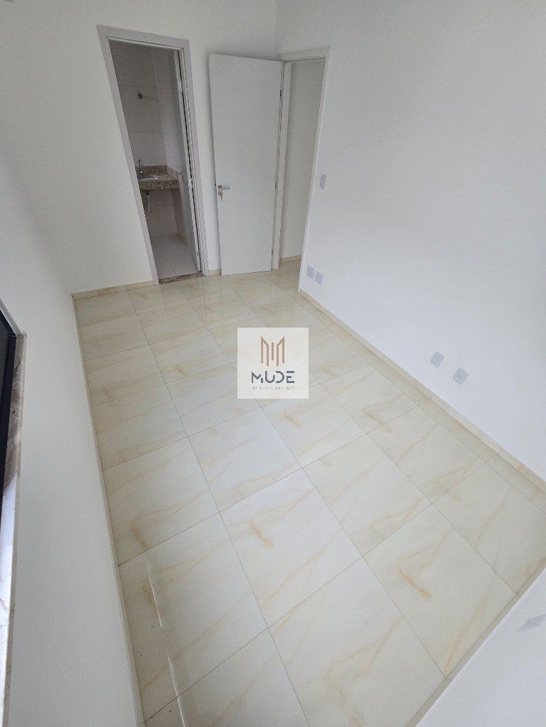 Casa à venda com 4 quartos, 123m² - Foto 15