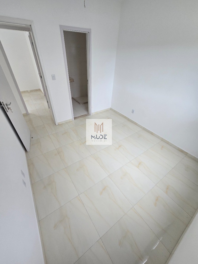Casa à venda com 4 quartos, 123m² - Foto 13