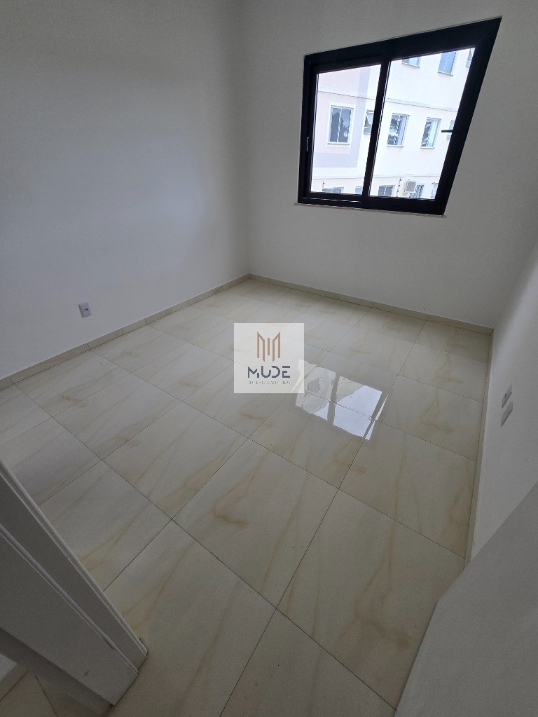 Casa à venda com 4 quartos, 123m² - Foto 14