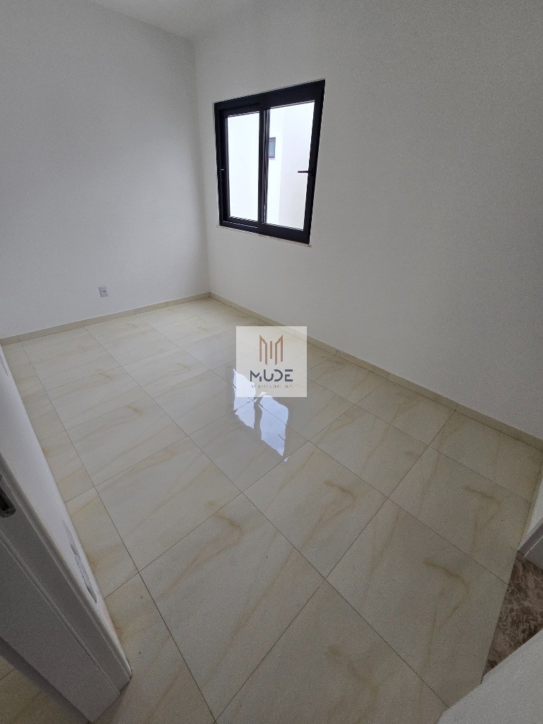 Casa à venda com 4 quartos, 123m² - Foto 17