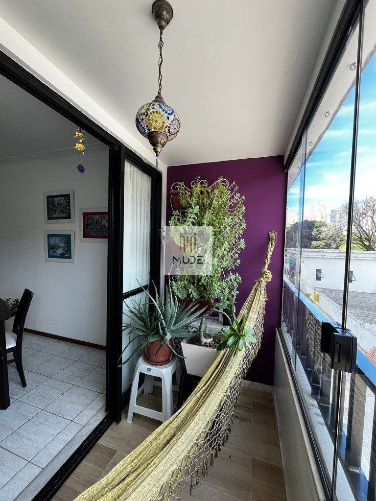 Apartamento à venda com 2 quartos, 60m² - Foto 18