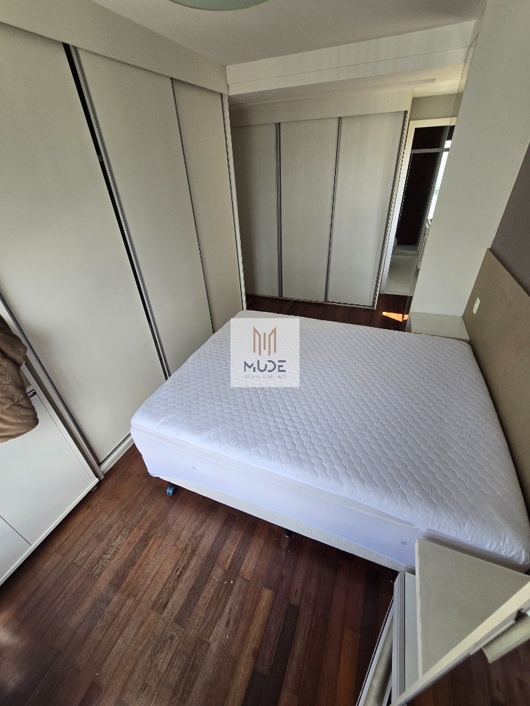 Apartamento para alugar com 3 quartos, 134m² - Foto 22