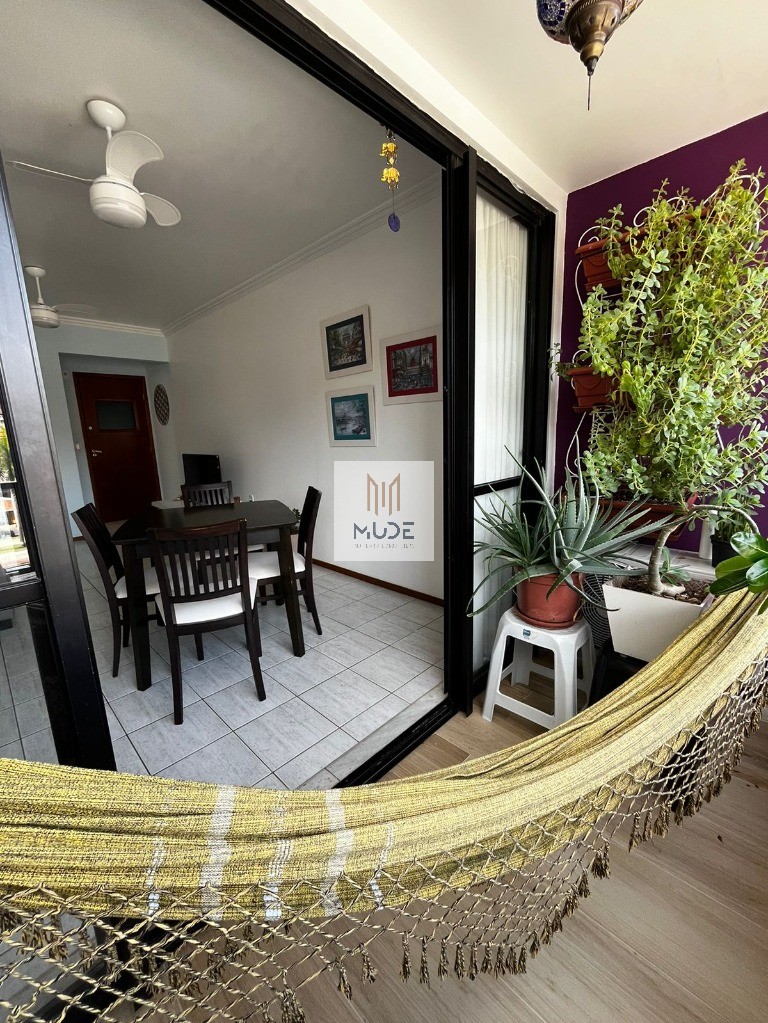Apartamento à venda com 2 quartos, 60m² - Foto 12