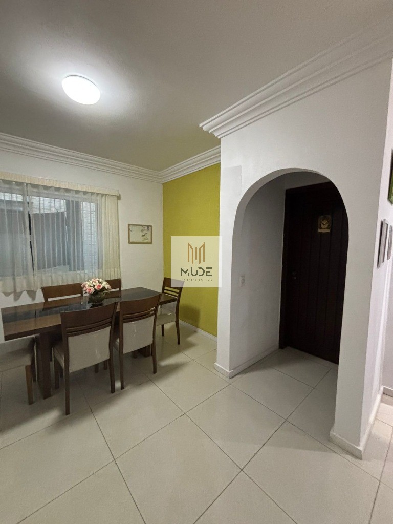 Casa à venda com 5 quartos, 307m² - Foto 10