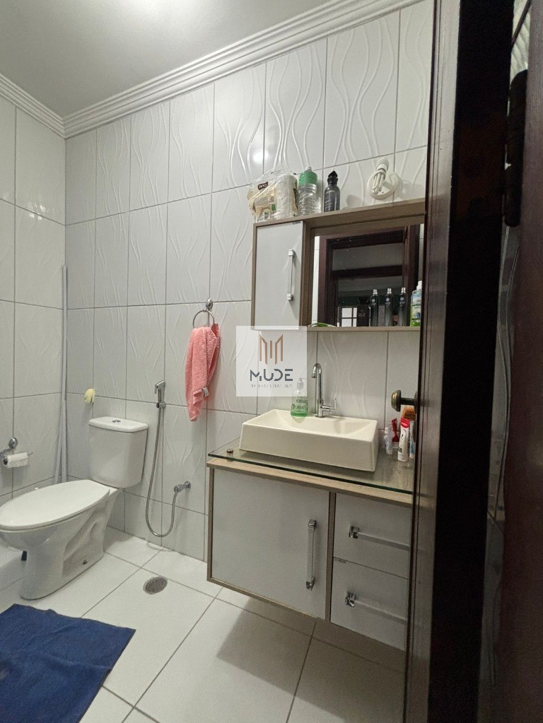 Casa à venda com 5 quartos, 307m² - Foto 35