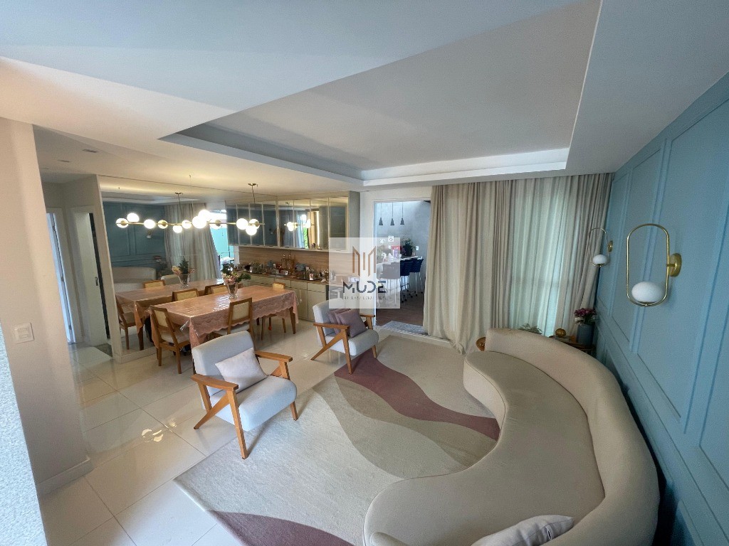 Casa, 4 quartos, 237 m² - Foto 3