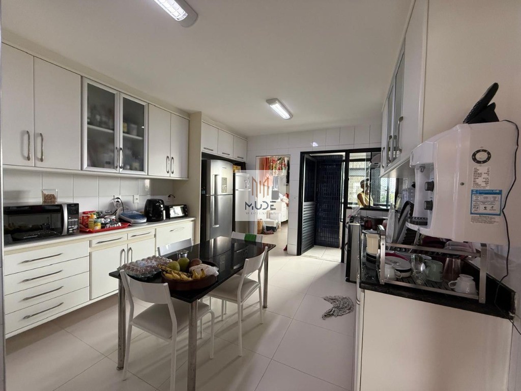 Apartamento, 4 quartos, 243 m² - Foto 8