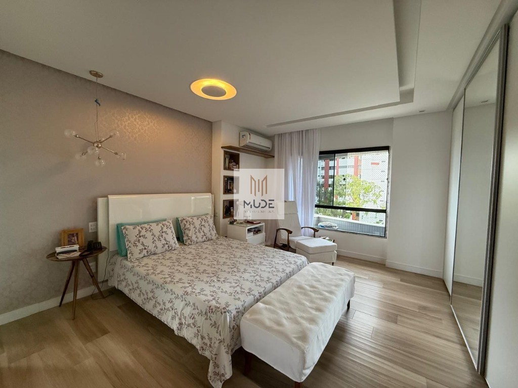 Apartamento, 4 quartos, 243 m² - Foto 9
