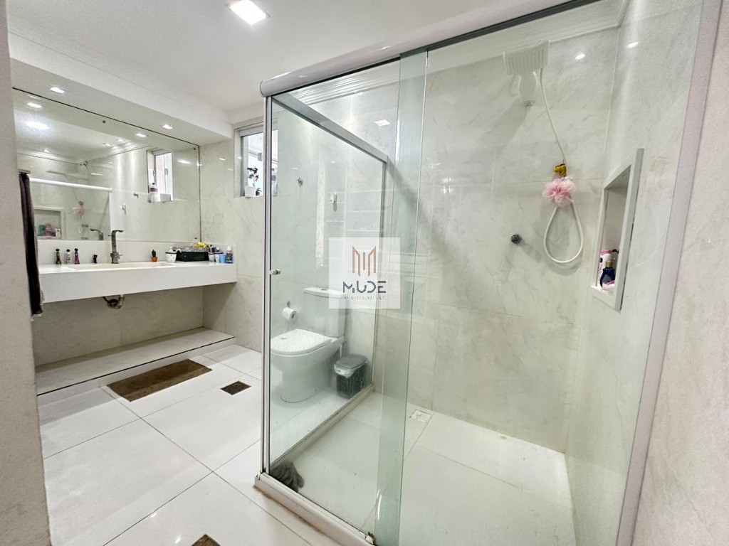 Apartamento, 3 quartos, 200 m² - Foto 21