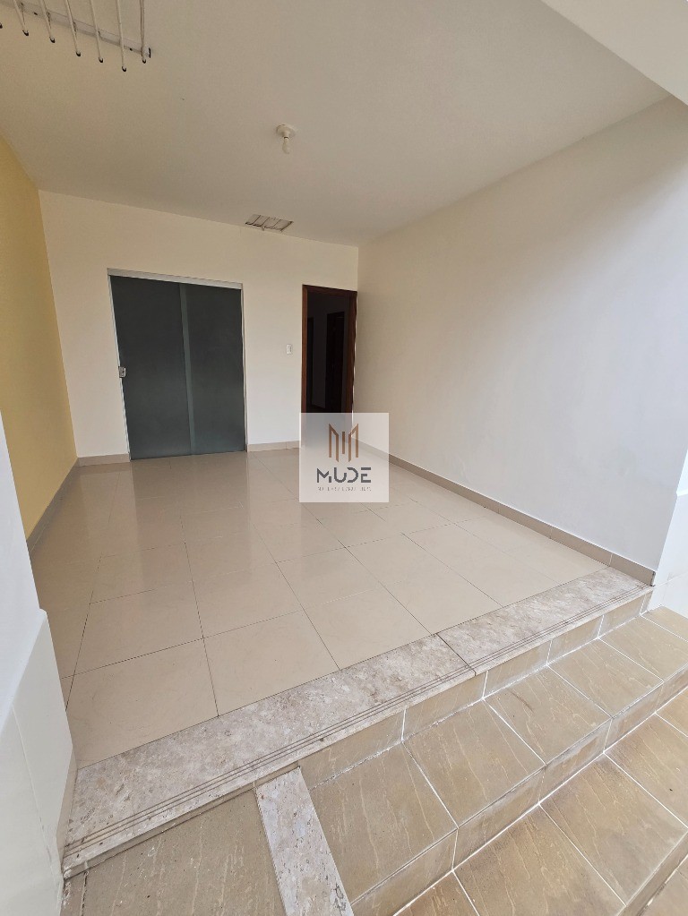 Casa, 4 quartos, 300 m² - Foto 9