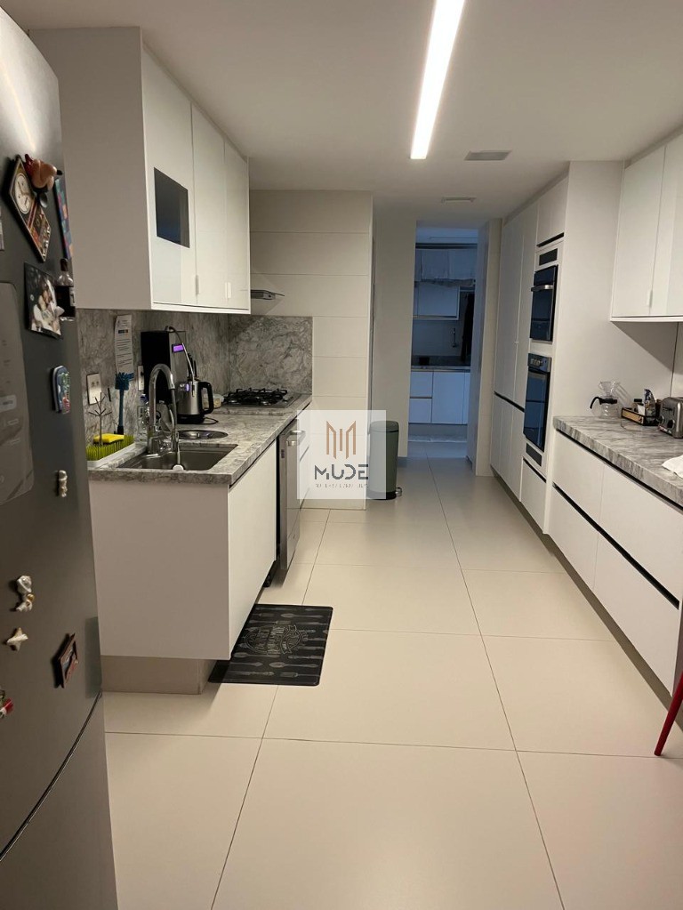 Apartamento, 4 quartos, 330 m² - Foto 8