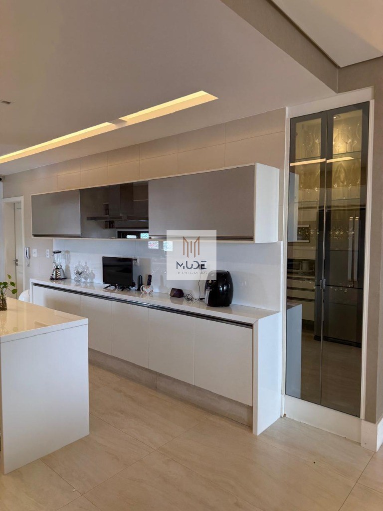 Apartamento, 4 quartos, 205 m² - Foto 7