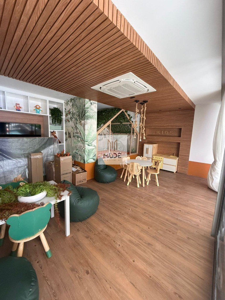 Apartamento, 4 quartos, 253 m² - Foto 1