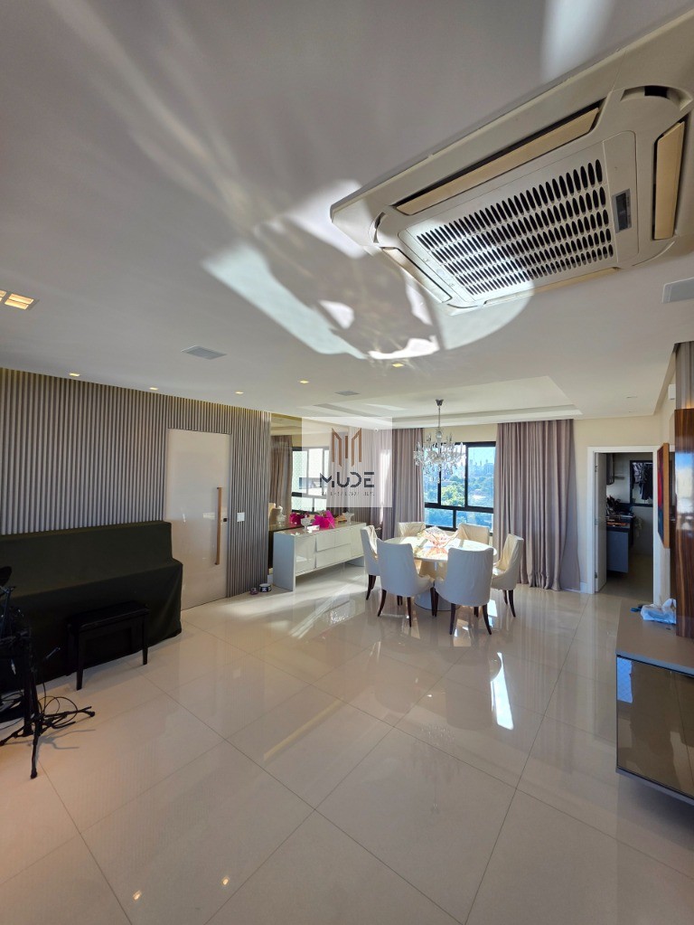 Apartamento, 3 quartos, 195 m² - Foto 7