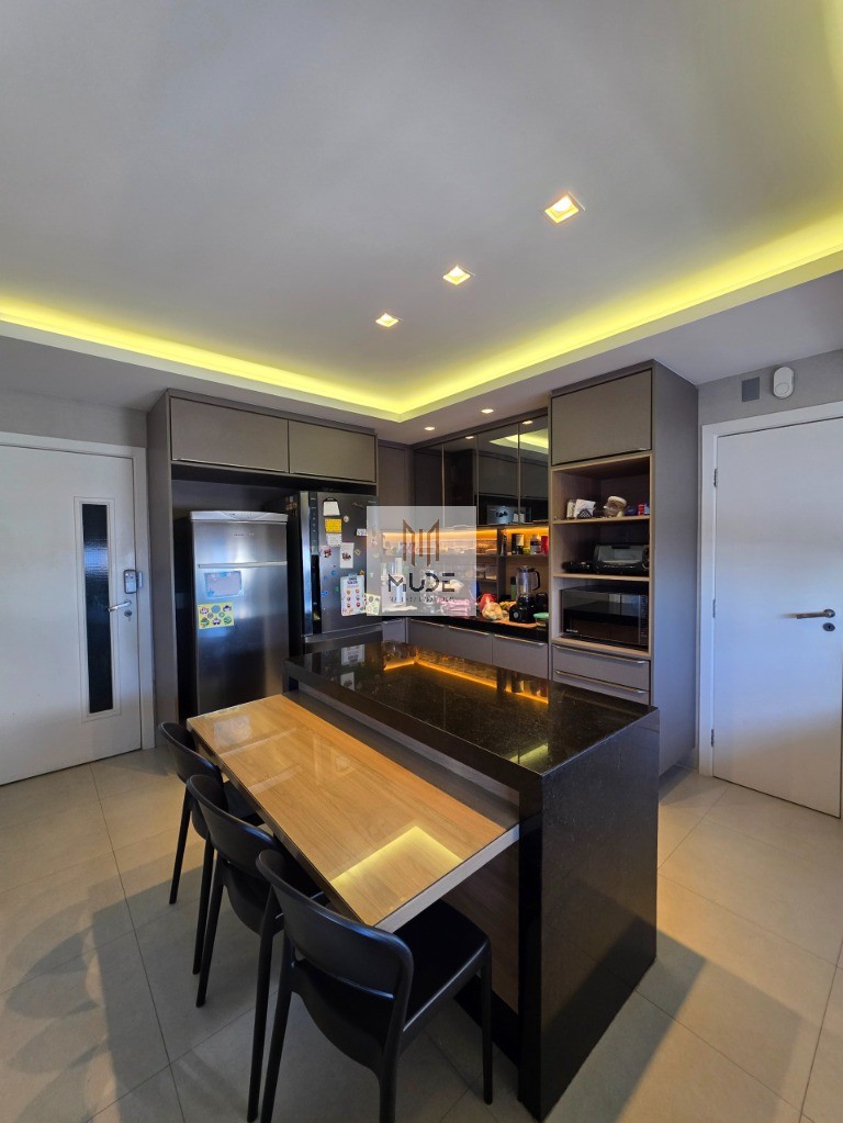 Apartamento, 3 quartos, 195 m² - Foto 13