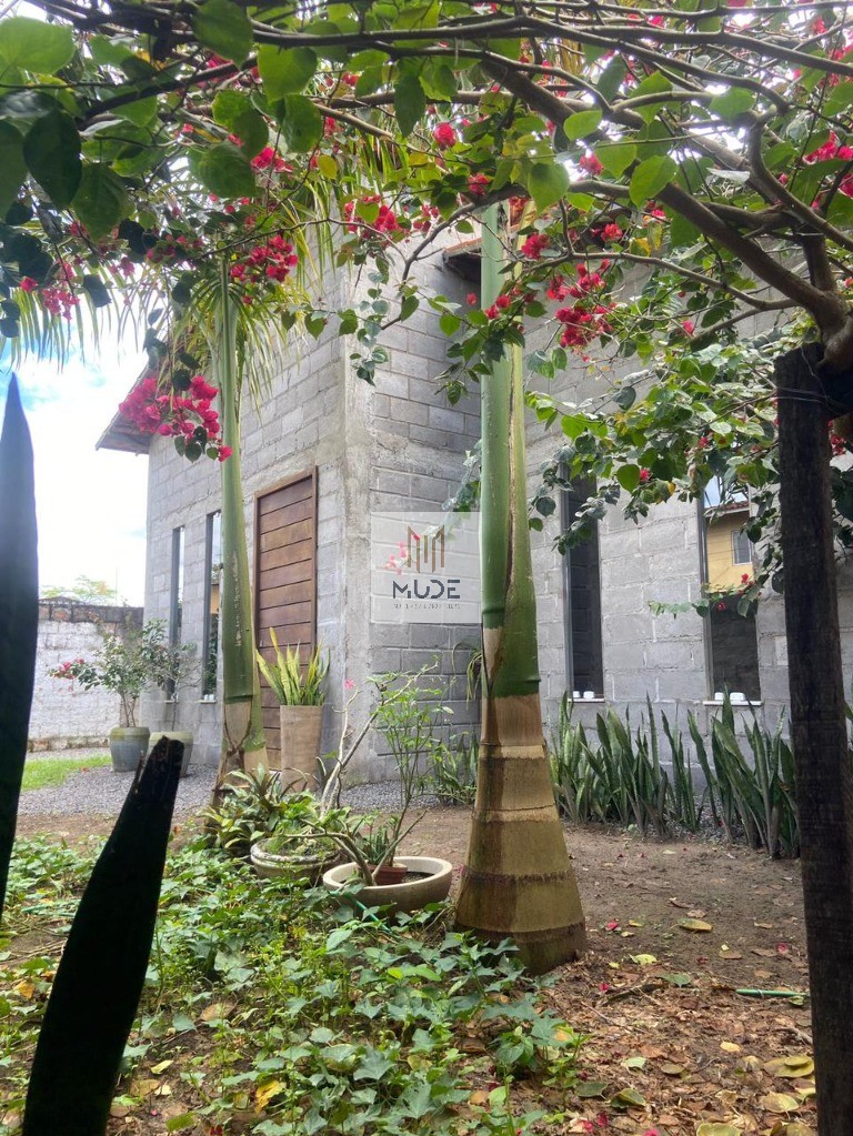 Casa, 6 quartos, 297 m² - Foto 4