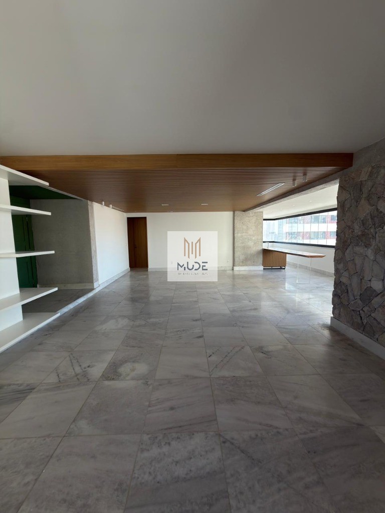 Apartamento, 4 quartos, 220 m² - Foto 1