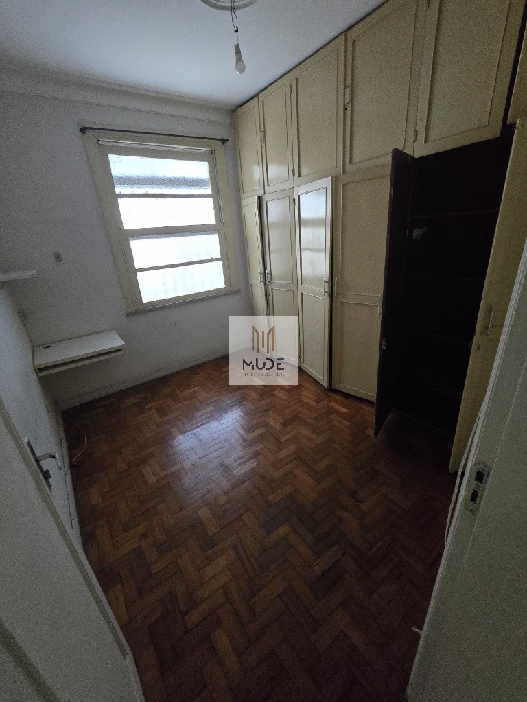 EDIFÍCIO MAIZA Apartamento para Locação no Corredor da Vitória com área de 192m² - 5 Quartos, 1 Suíte, Varanda - Salvador/BA