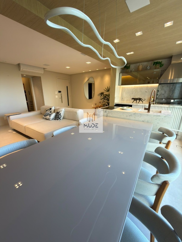 Apartamento, 2 quartos, 110 m² - Foto 1