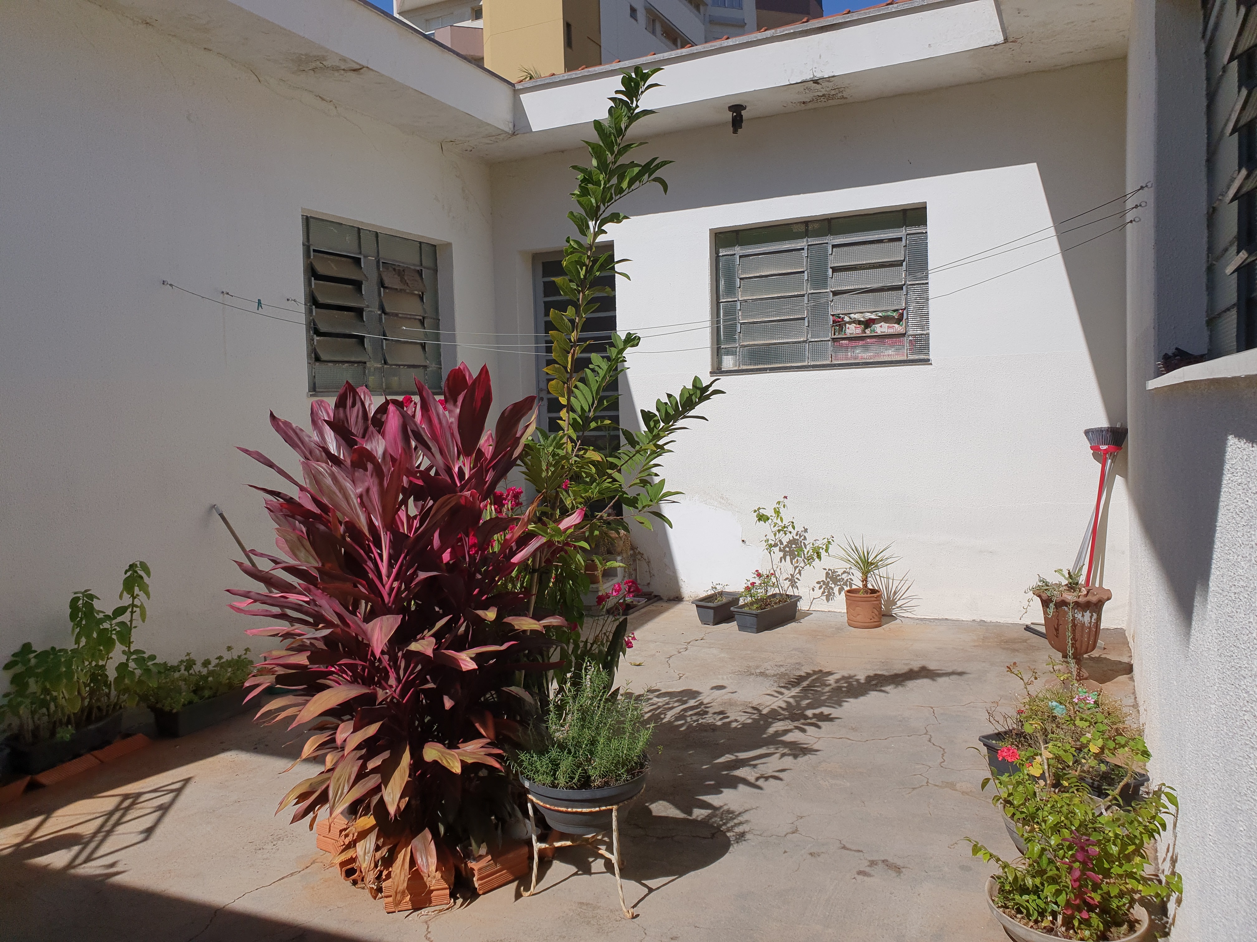 Imóvel Comercial com 4 quartos à venda, 330m² — foto 1 de 19