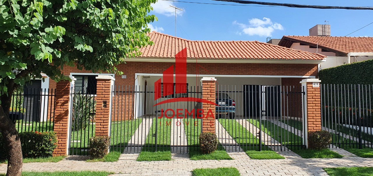 Casa com 3 quartos à venda, 269m² — foto 1 de 35