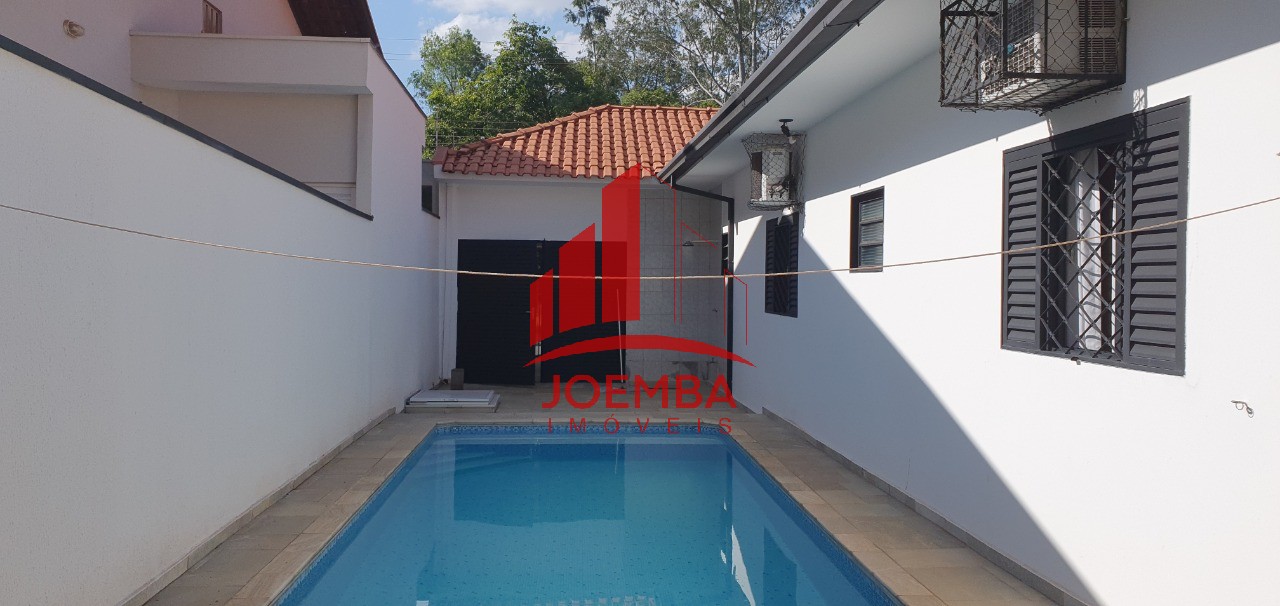 Casa com 3 quartos à venda, 269m² — foto 29 de 35