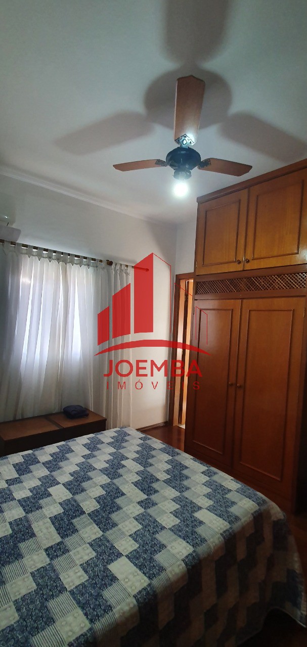 Casa com 3 quartos à venda, 269m² — foto 16 de 35